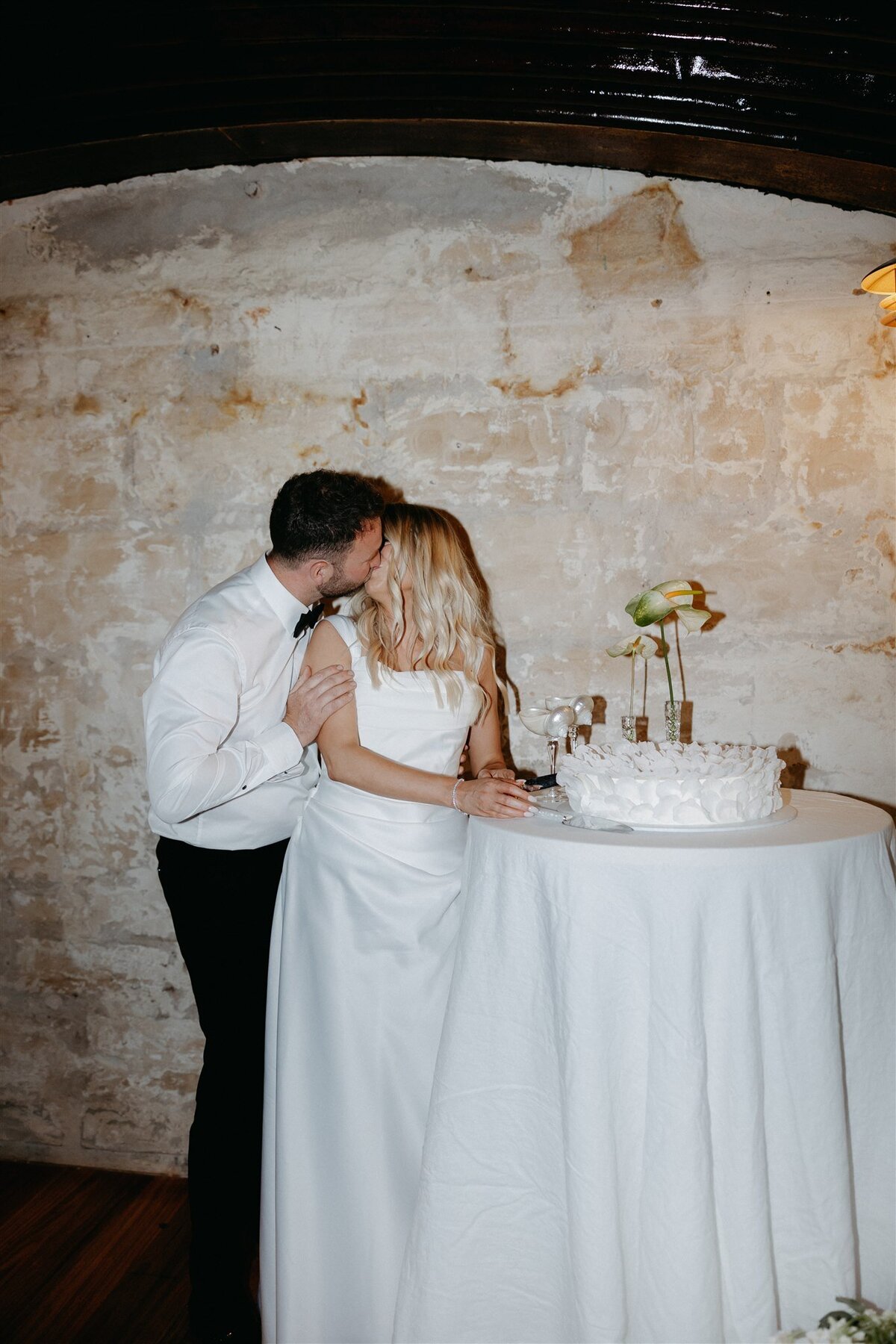 Maegan-Brown-Moments_231103_Wedding_Lauren-Bernie_Frolic-Lane_4398