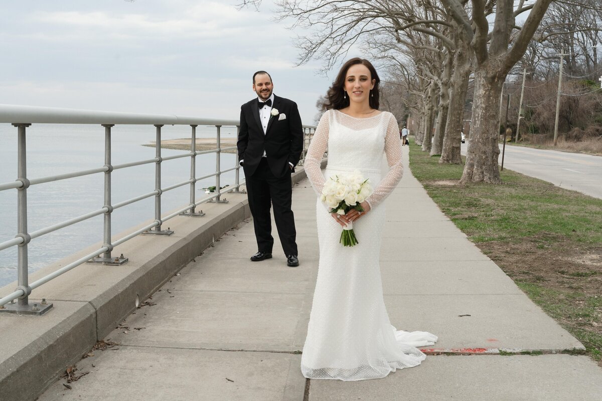 bride-and-groom-ny-wedding-day-pictures