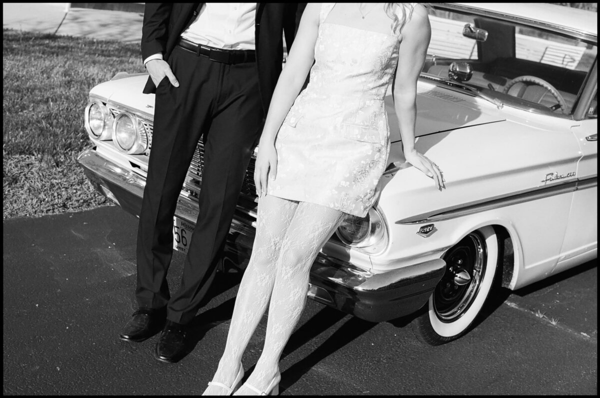 styled vintage elopement shoot on film - Stacey Vandas Photography22
