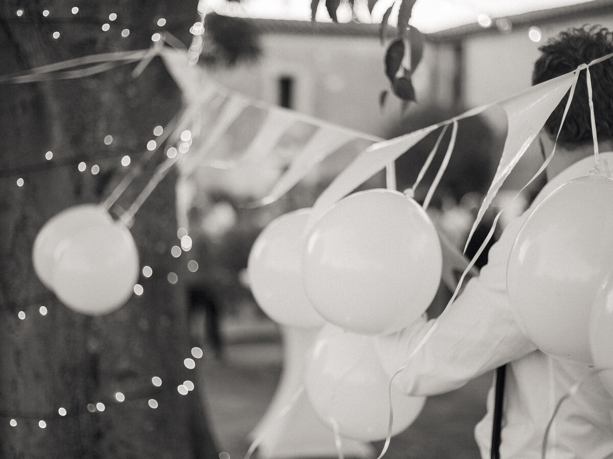 83-05092015-IMG_1274-Olivia-Poncelet-Wedding-Photographer-France-Aigues-Vives-LN-WEB-150