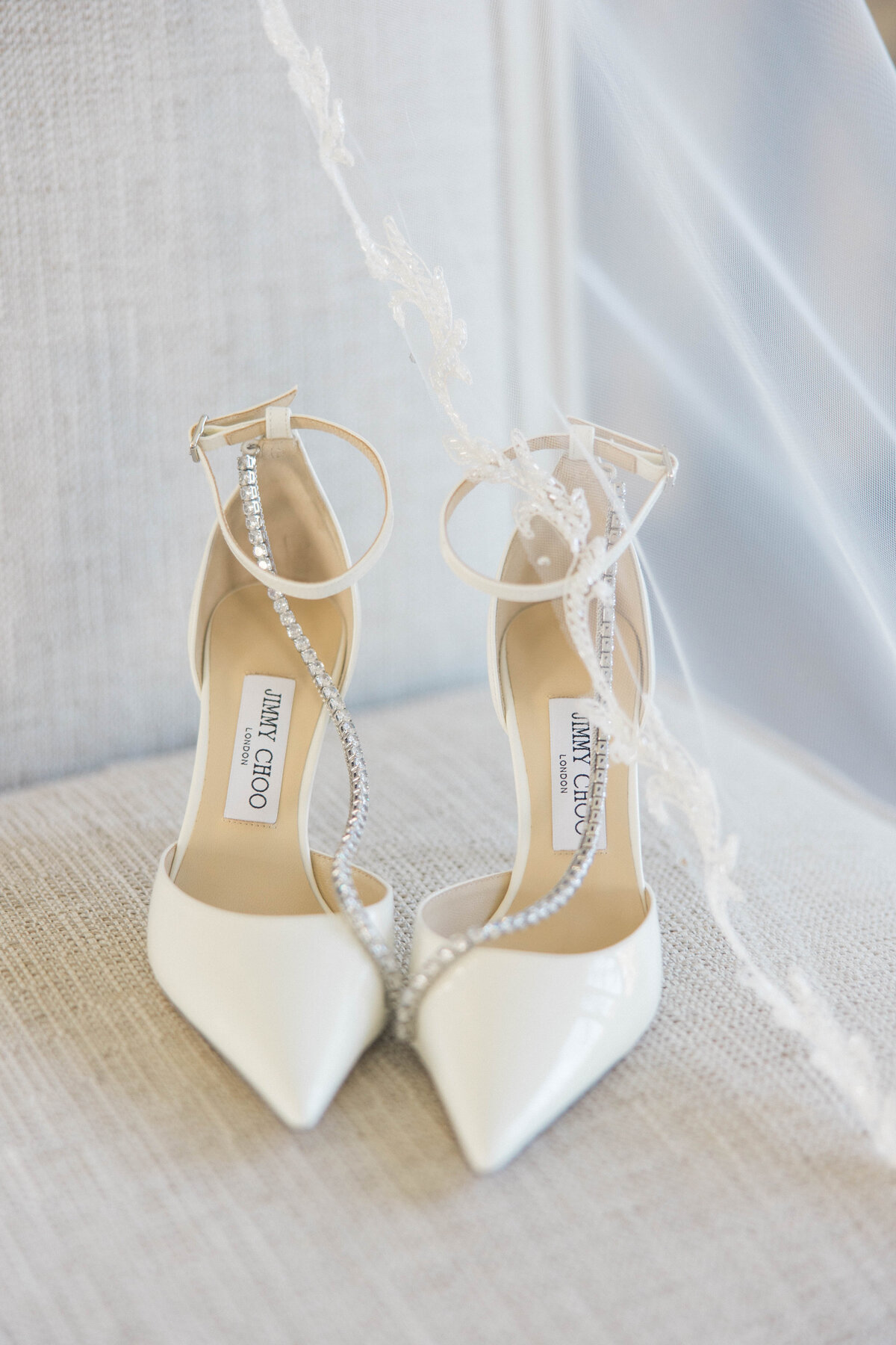 Molly Sue Photography Wedding at Park Chateau 9