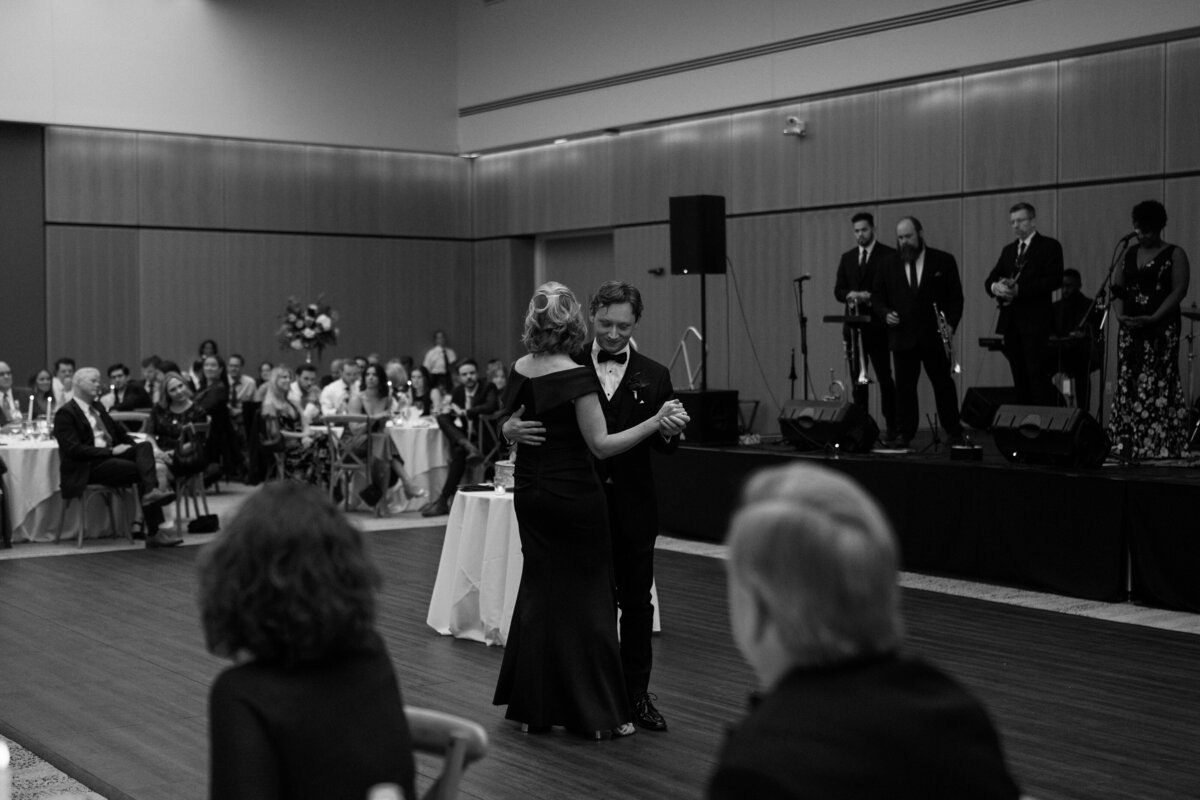 St. Louis Missouri Botanical Garden Wedding Photography242