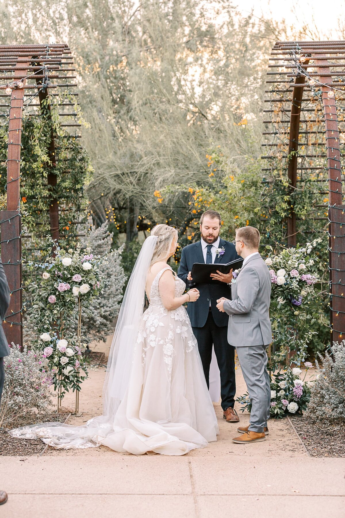 Phoenix-Wedding-Photographer-Desert-Botanical-Garden-1424a