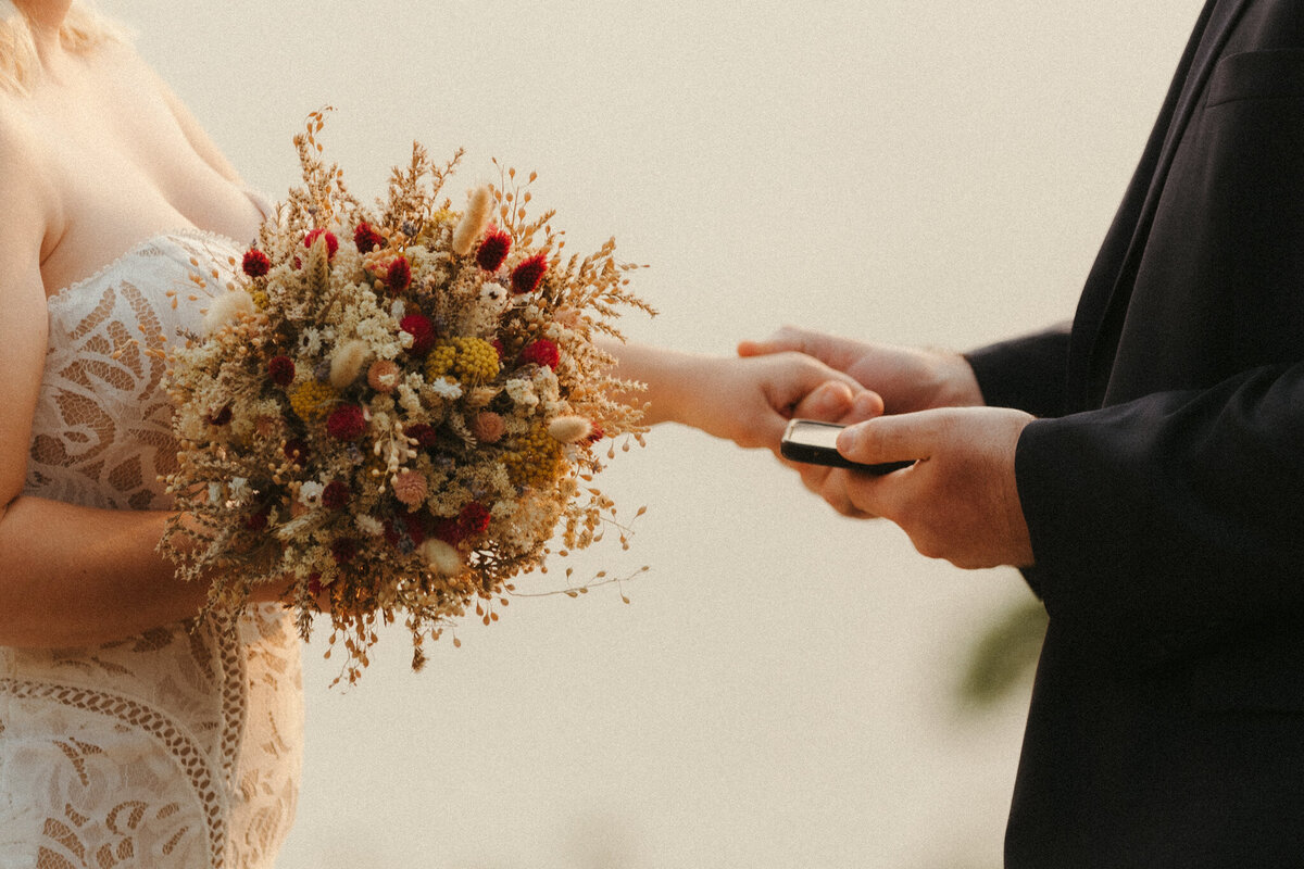 Megan-Joe-Elopement-Sierra-Does-Photos-Cliff-Lake-Manchester-NH-Photographer_016