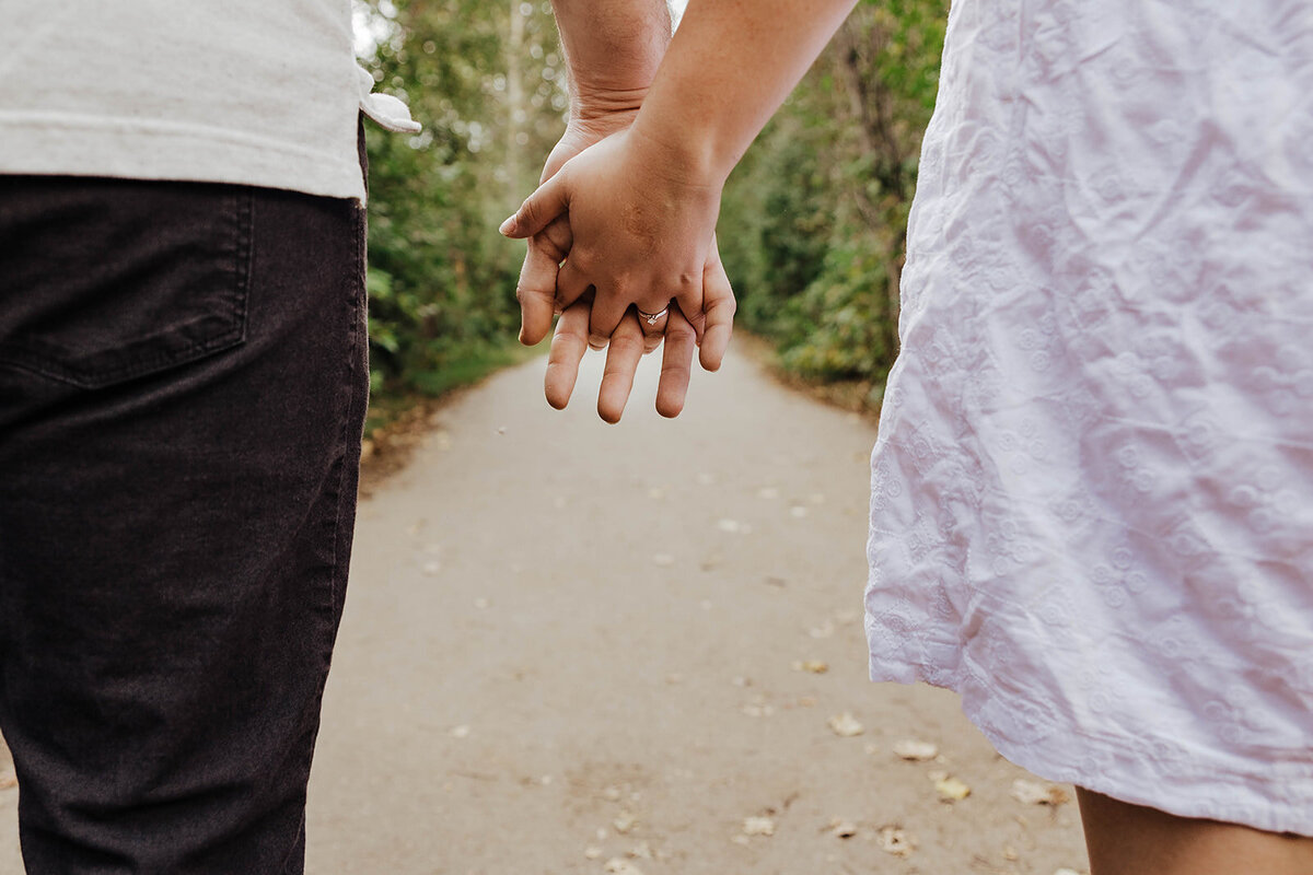 Sept2022-ChevyEngagement-MommaPenguinPhotography-40