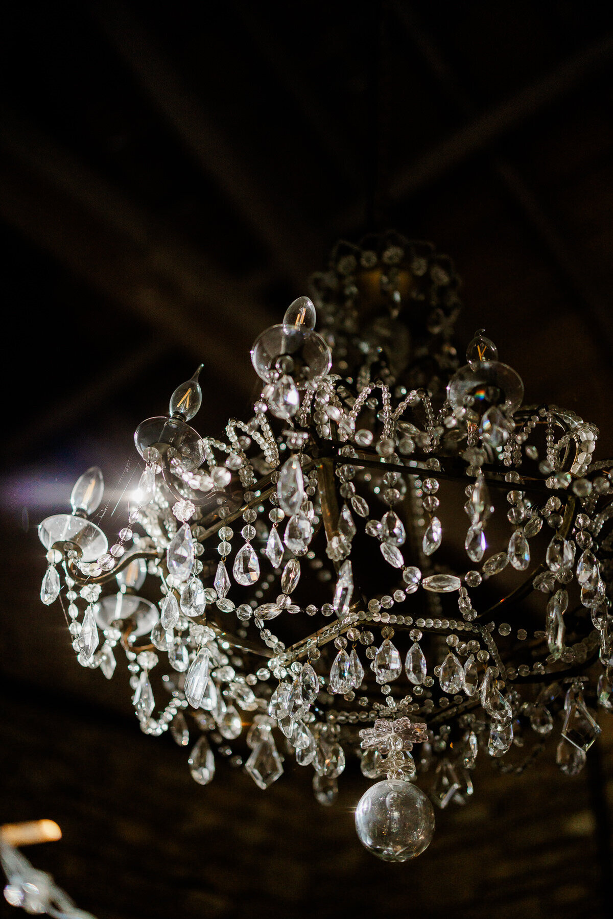 Modern_Chic_Chateau_Valouze_Destination_Wedding_Photographer-102