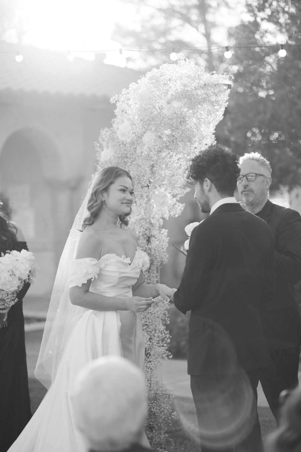 152_riskyexposure_marley-simon_las-vegas-elopement-photography