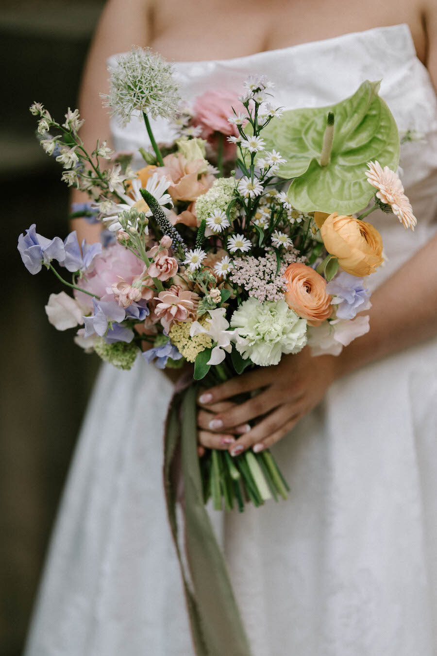 Nicola-Campbell-Romantic-Wedding-Photographer-Scotland-23-Montrose-Street-Katy&James-5