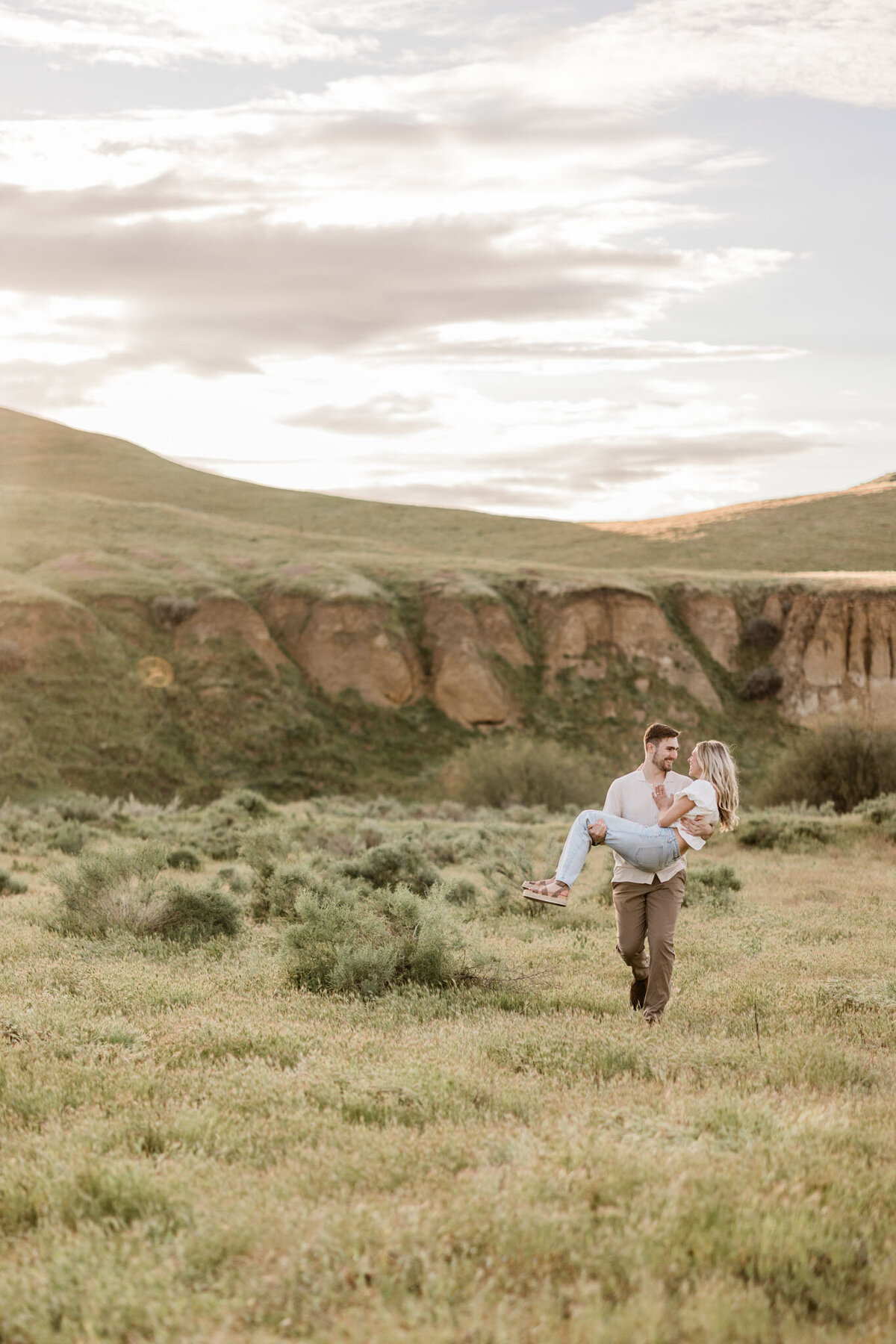 Alexis Hamey Bakersfield Engagement Portraits-11