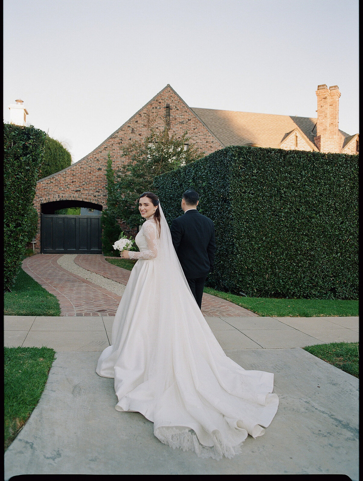 St.Chelle-MichellePullman-CarinaandAndrew-SneakPeek-95