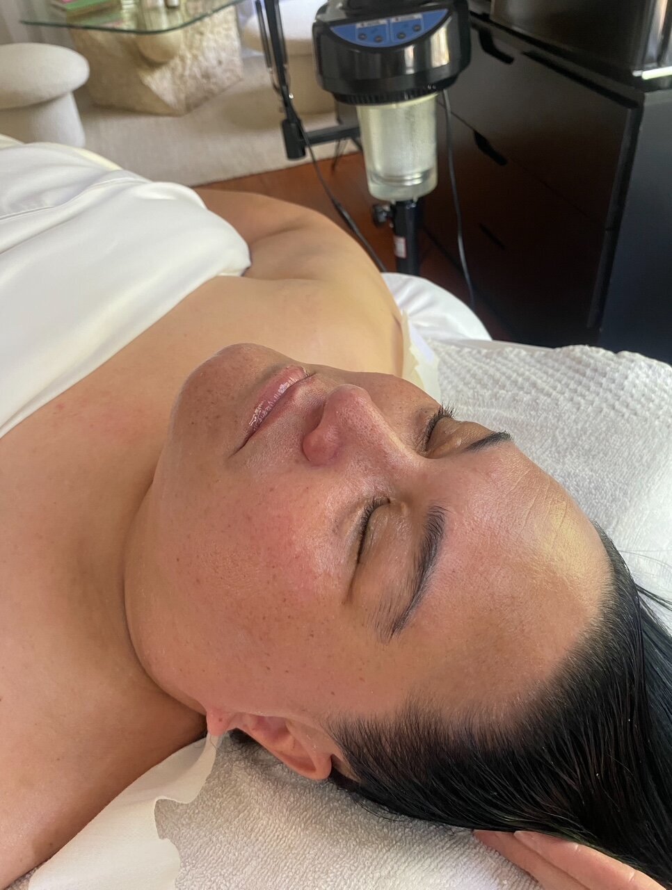 Facial 4
