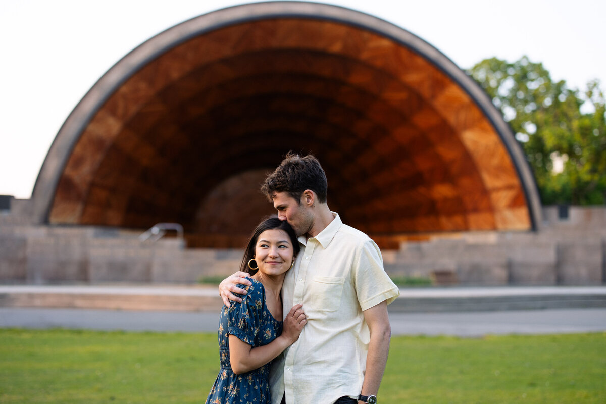 candid-boston-engagement-photographer-zev-fisher115