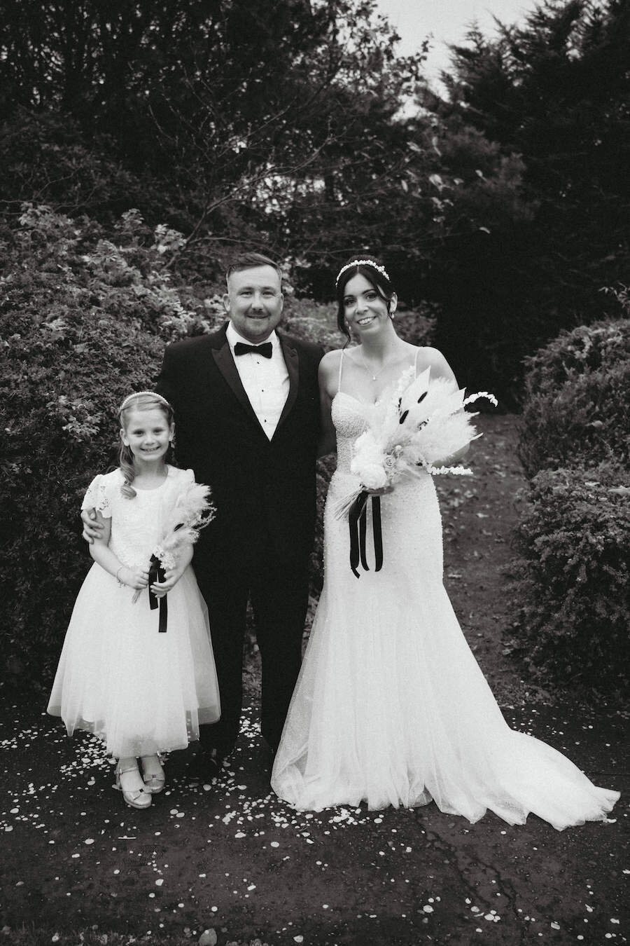 Nicola-Campbell-Timeless-Wedding-Photographer-Scotland-Doubletree-by-Hilton-North-Queensferry-Mr&MrsDavidson-46