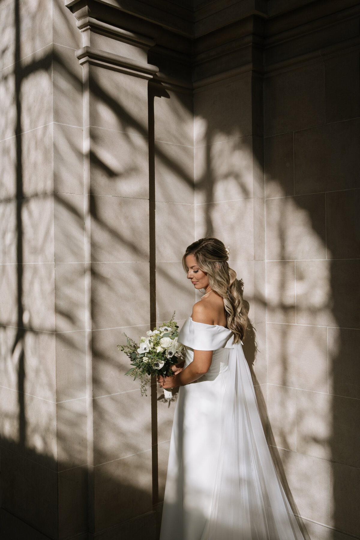 san-francisco-city-hall-bride