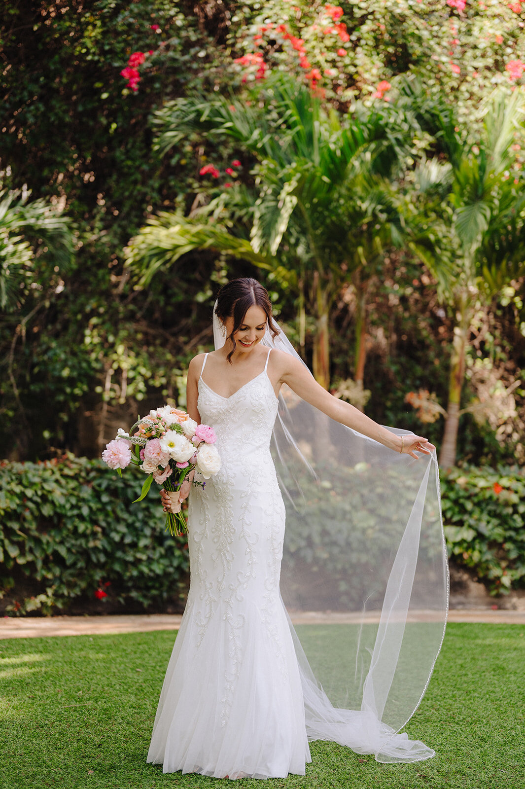 mcneile-photo-sunken-gardens-elopement-chantilly-chic-celebrations-19