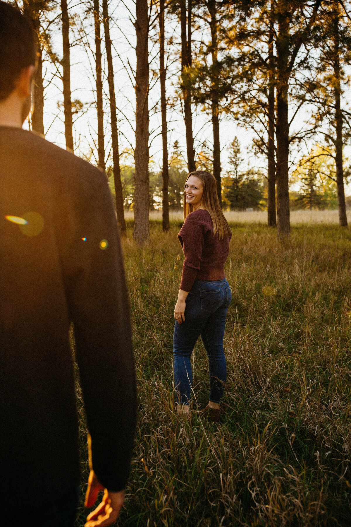 engaged-couple-in-feild