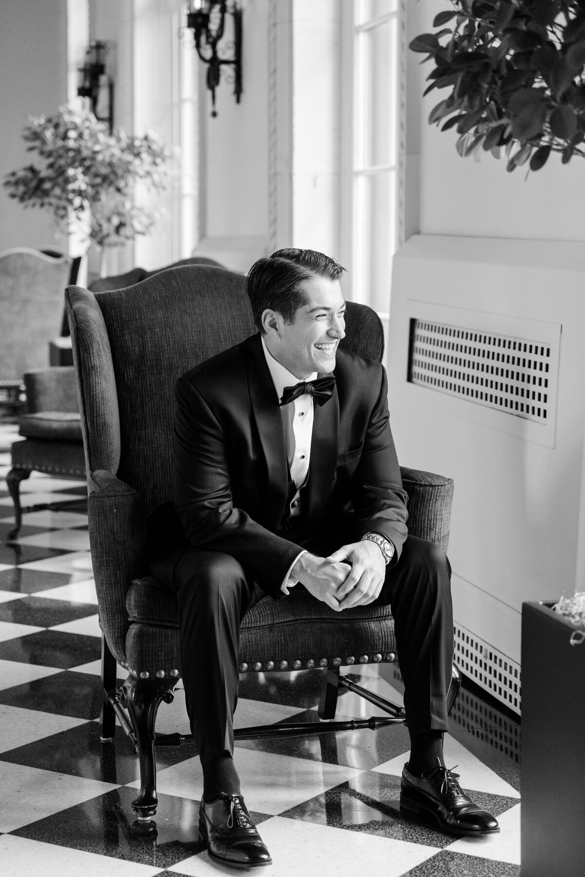 SSP-Sarah-Nicholas-Wedding-SneakPeek-21