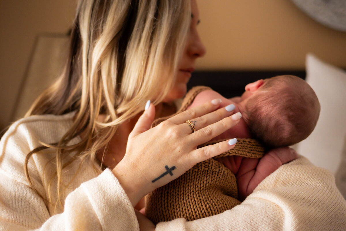 natural-light-newborn-session-roslyn