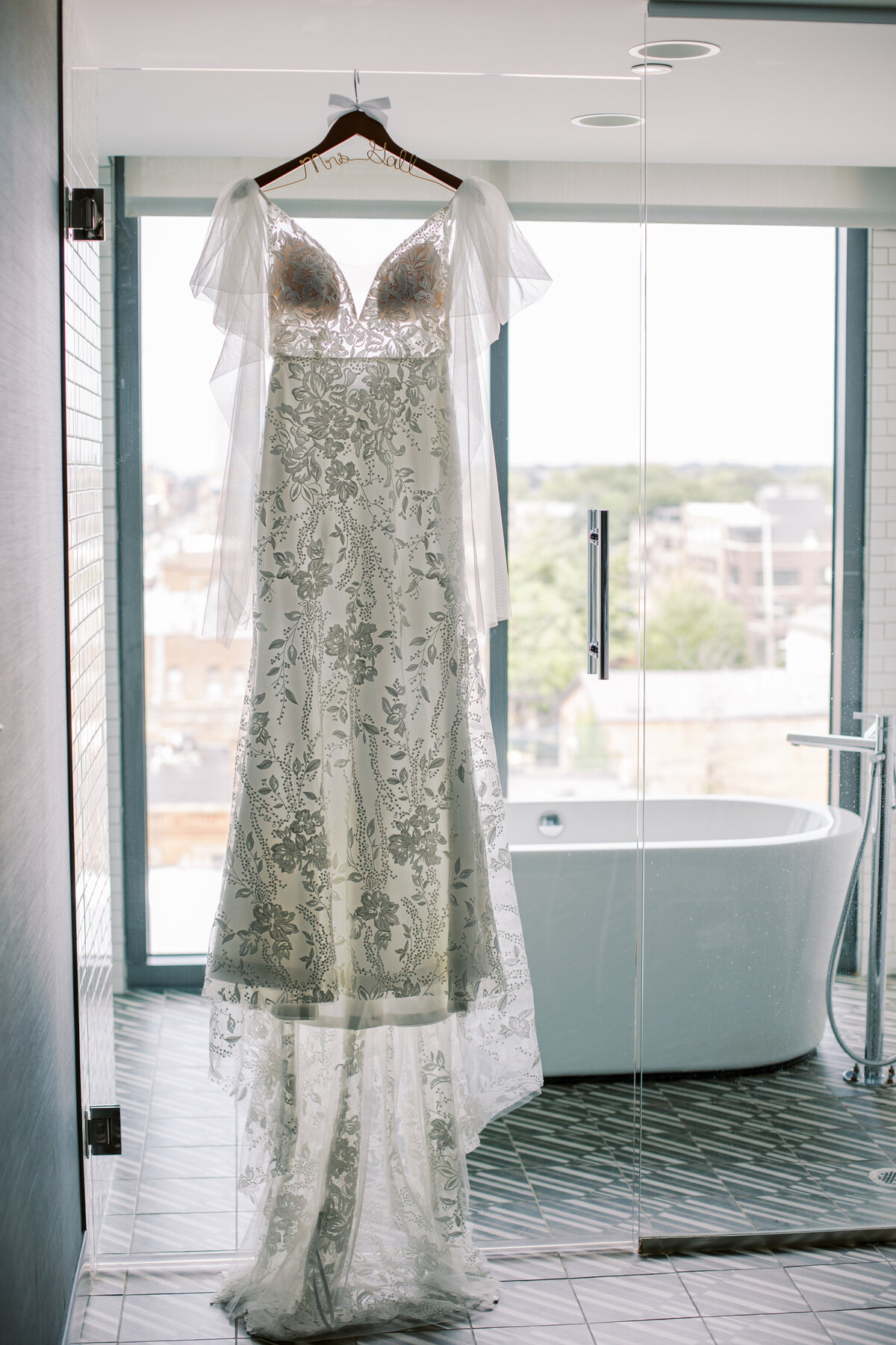 01details_megan+matt-8