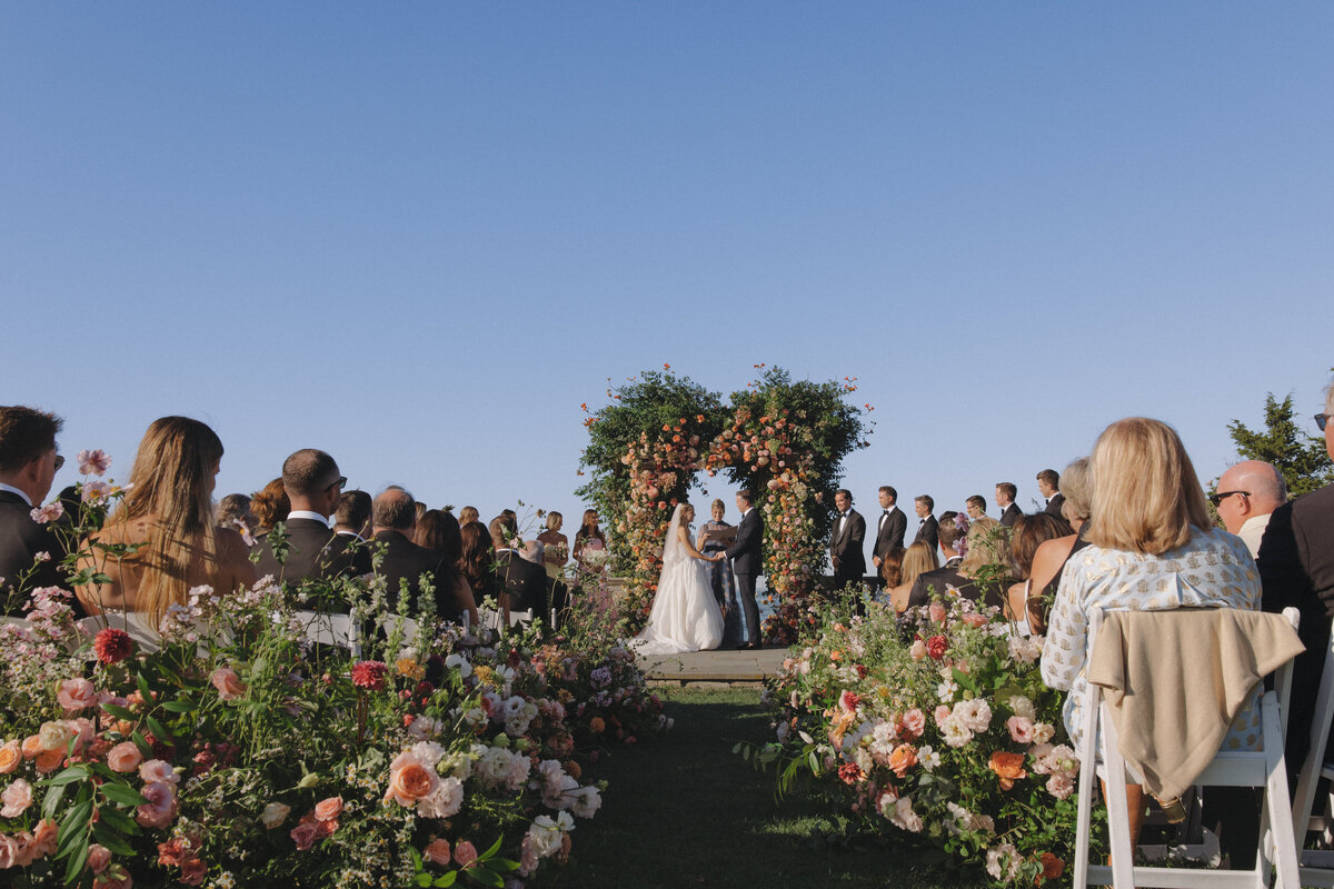 250830JENMAT_adv0153