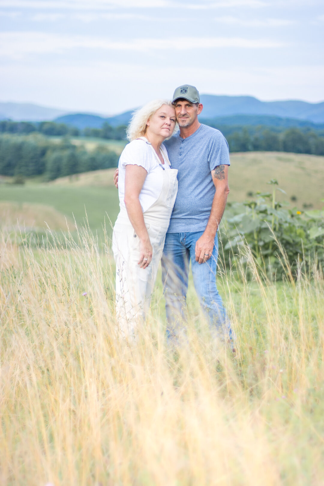 2022-Sinkland-Farms_couples-family-photoshoot_SM-5579