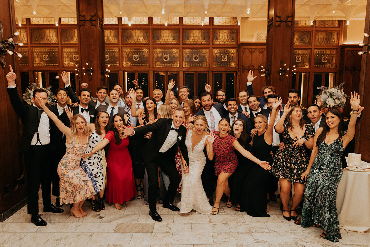 fall-wedding-chicago-athletic-association