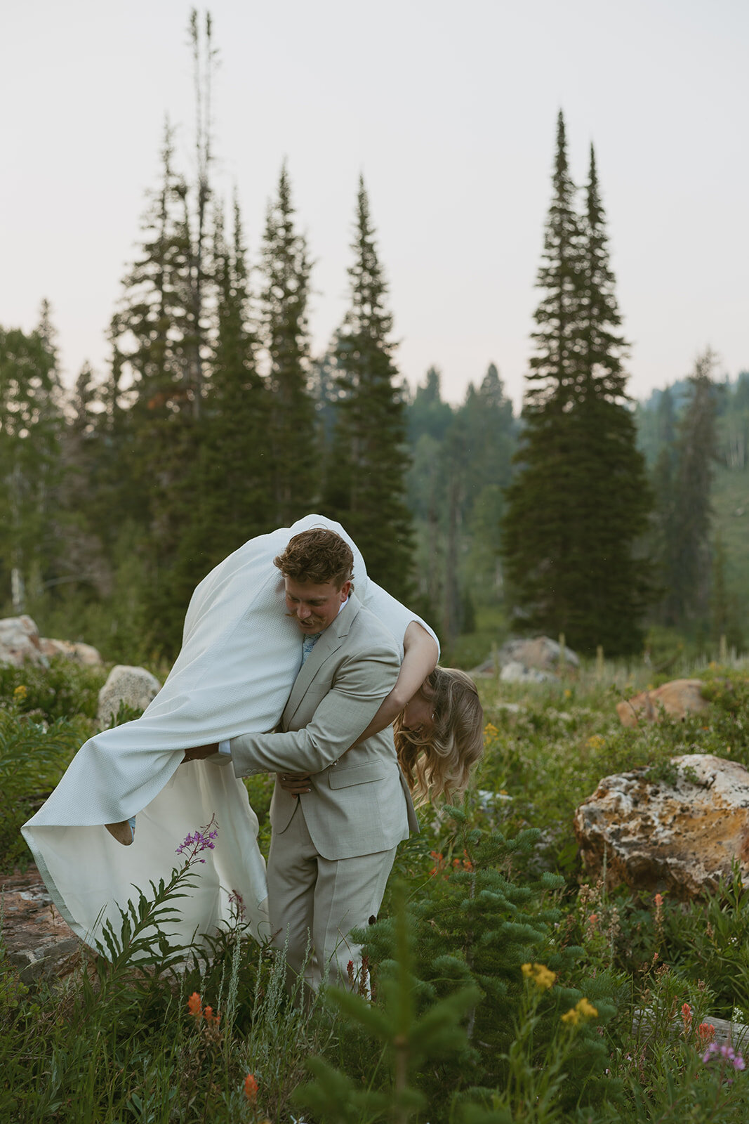 utah-wedding-photographer-tony-grove-elopement-documentary-photography-tanya-davids-photo-108