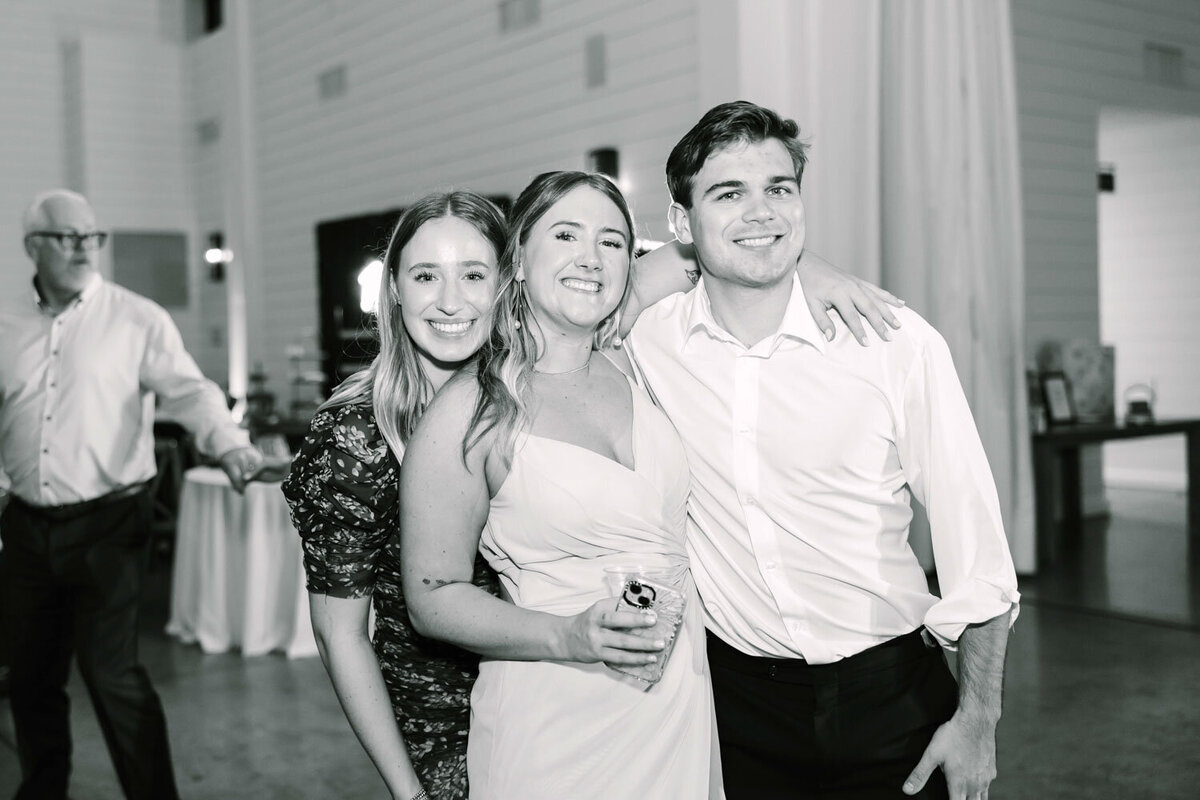 Sydney-and-Carsen-Luxury-wedding-in-Dallas-Texas-Bella-Vista-Wedding-Planning-011