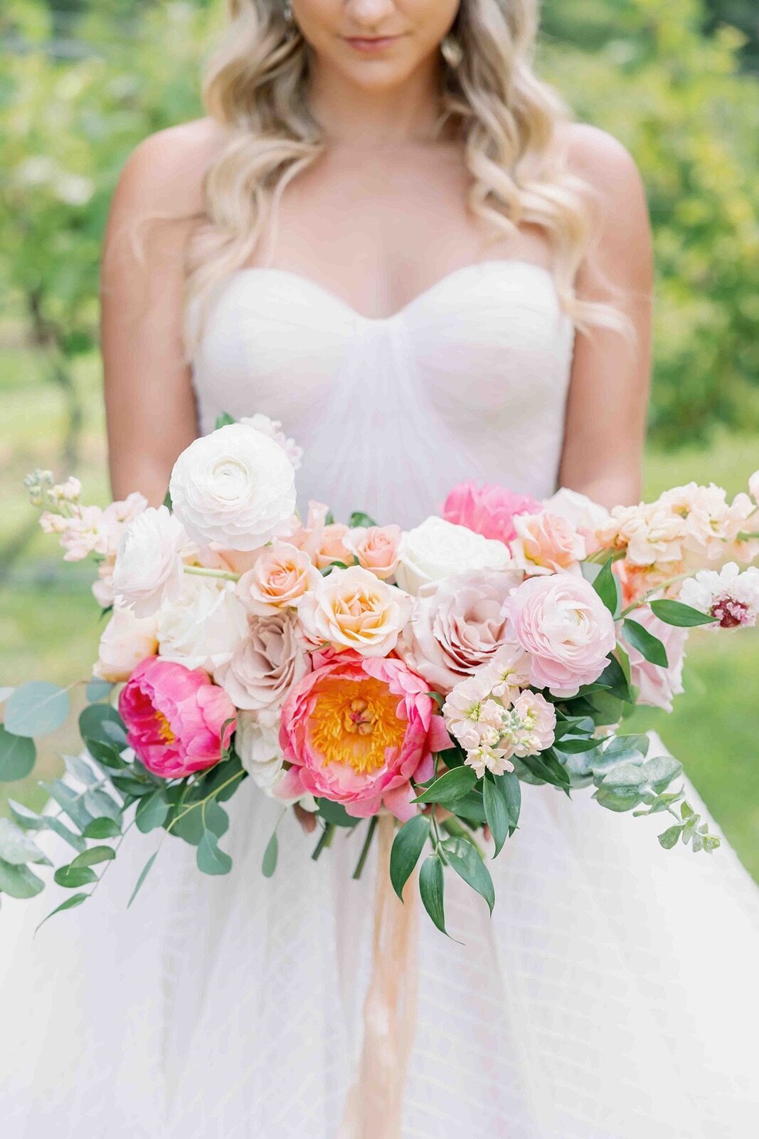 pink-bridal-bouquet