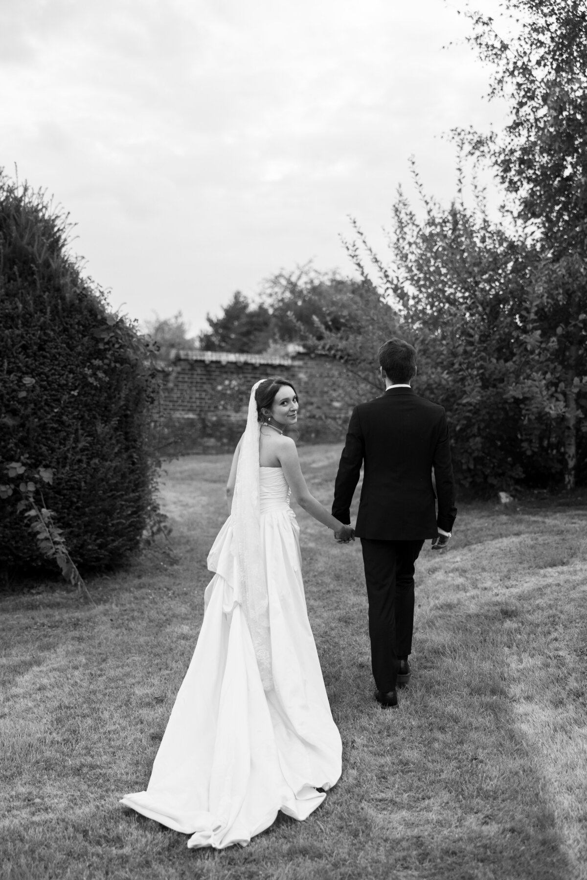 Couple portraits at Buckinghamshire wedding