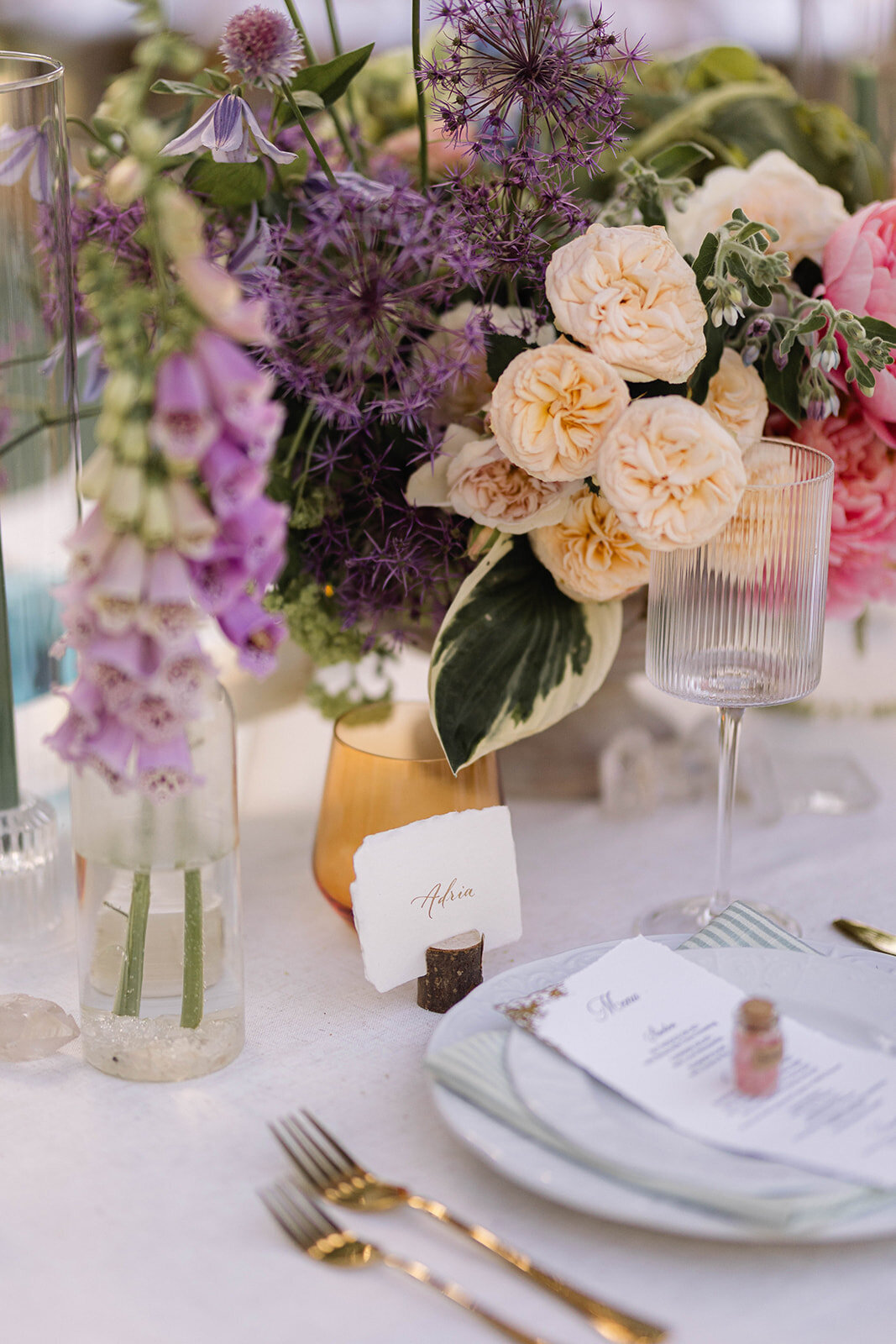 Dreamy-carnival-wedding-table-sarah-brehant-events