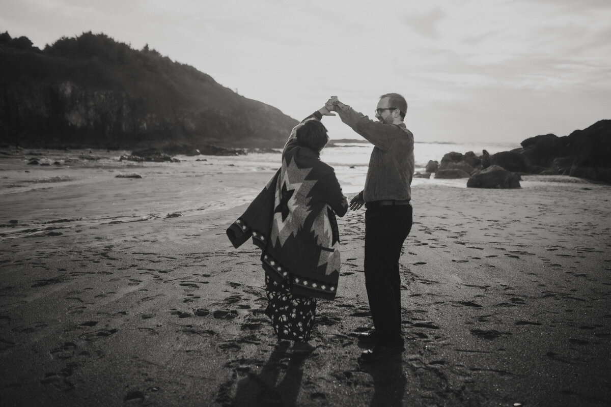 KatieMatt_Oregon_Coast_Couples_Photos35