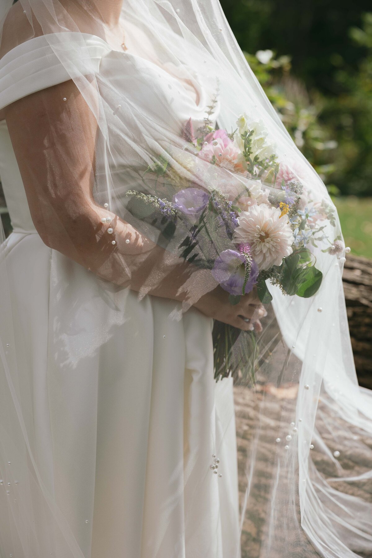 Chloe Parker Photography Heartfelt Wedding Photographer in Virginia — Wedding Photos 128