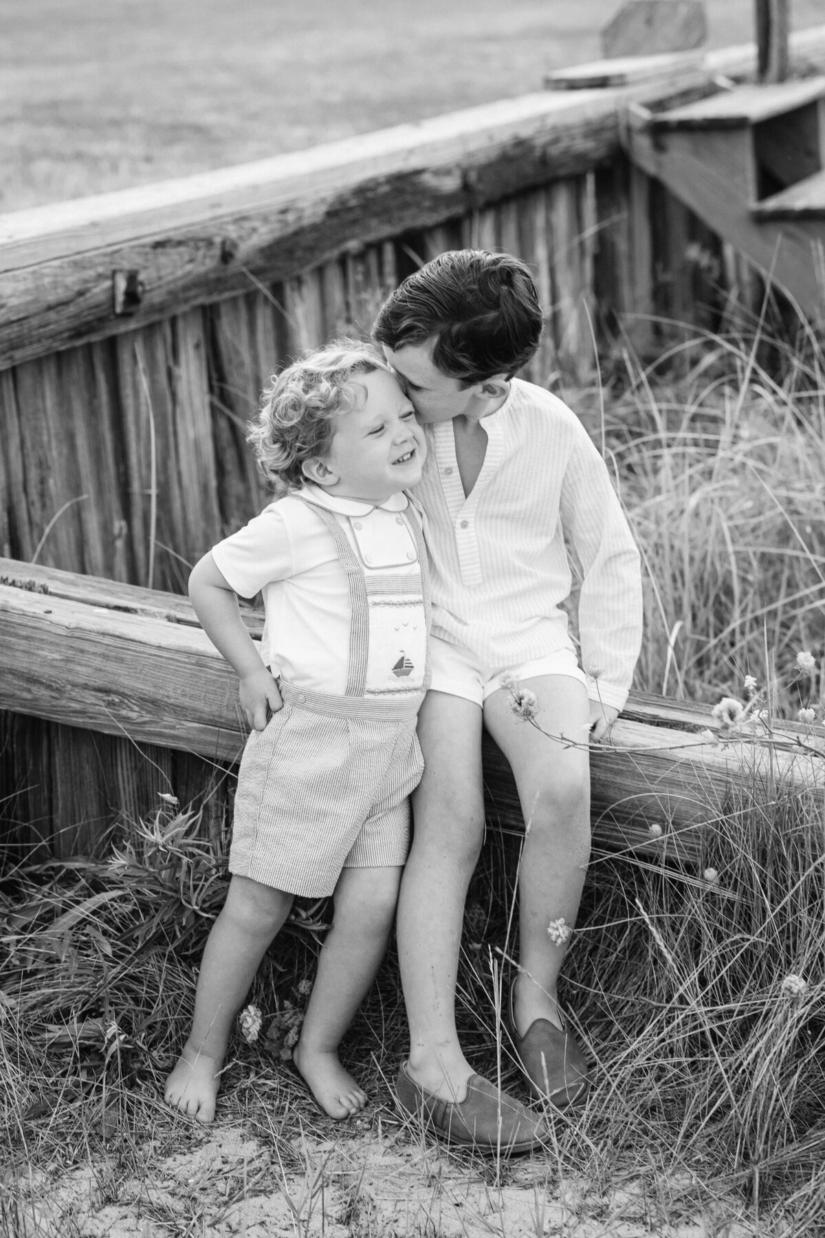classic-black-white-childrens-portraits
