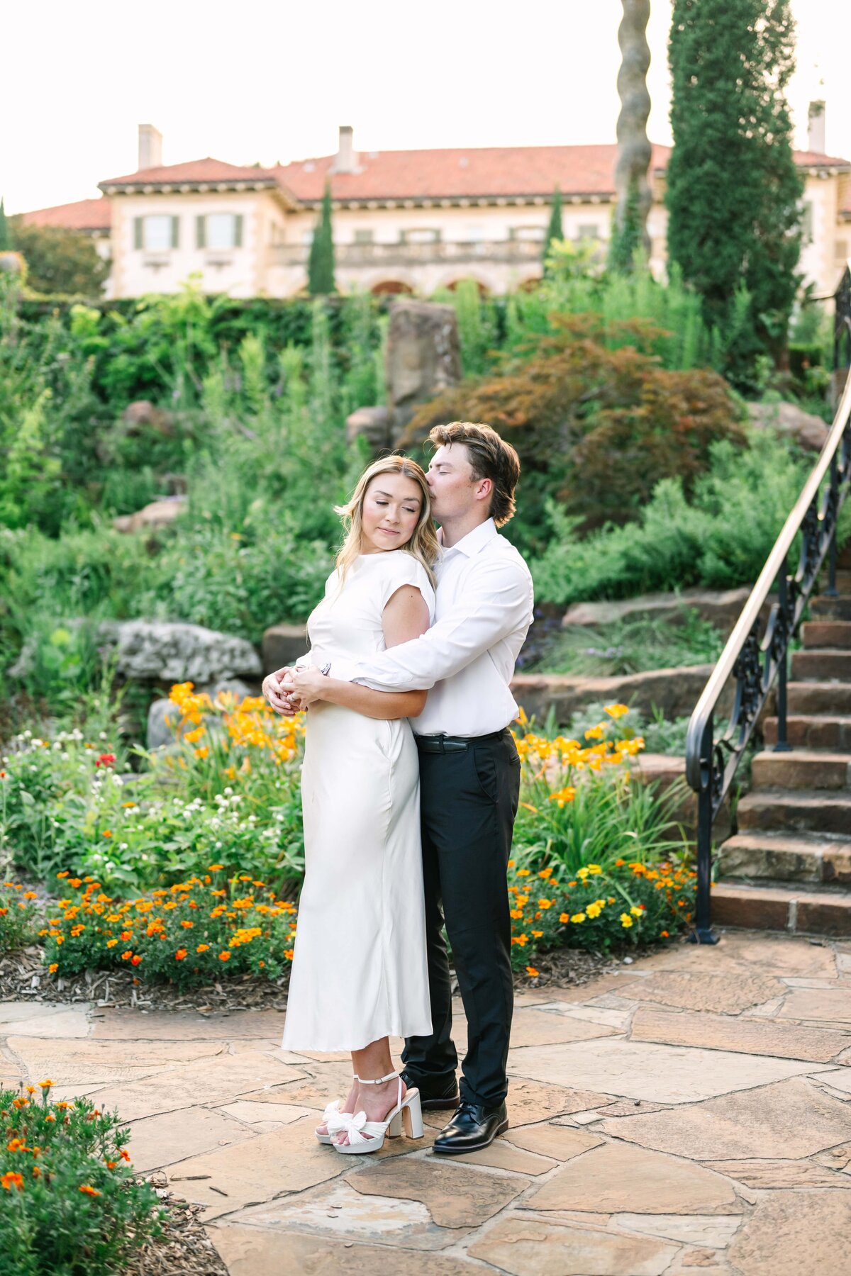 Philbrook_Engagement_Photographer_-0091-min