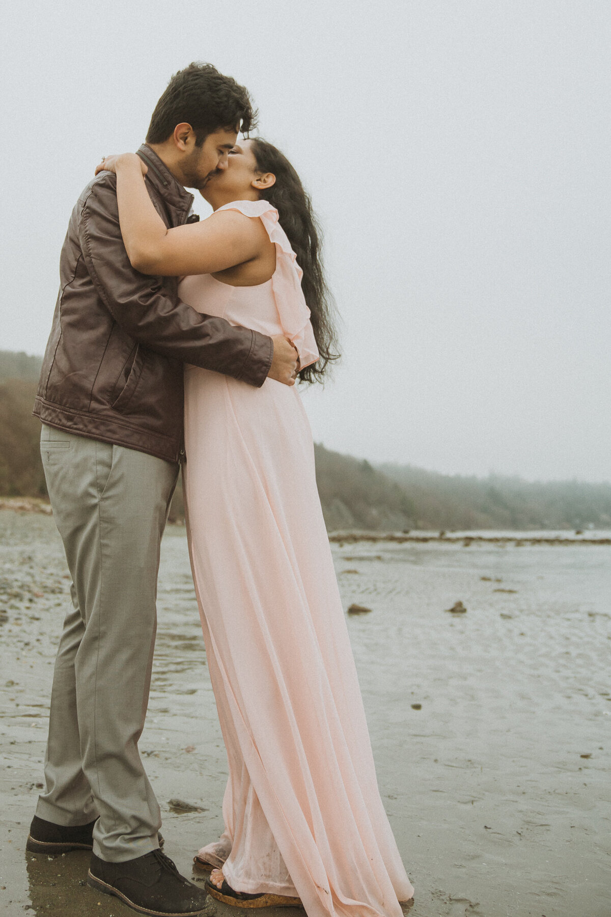 Sania-Nanid-Engagement-Photos-Discovery-Park-Amy-Law-Photography-23