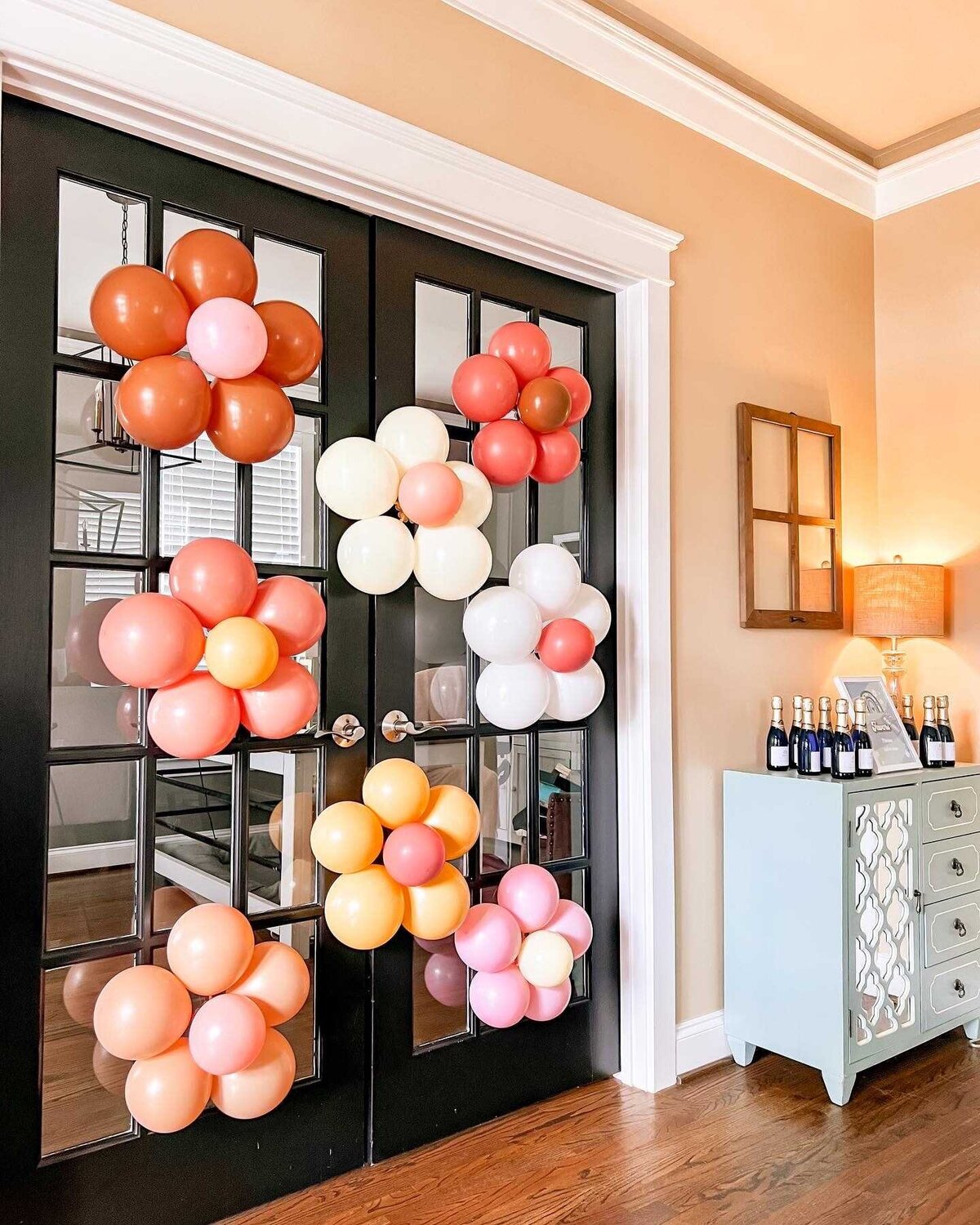 Flower balloons for birthday party