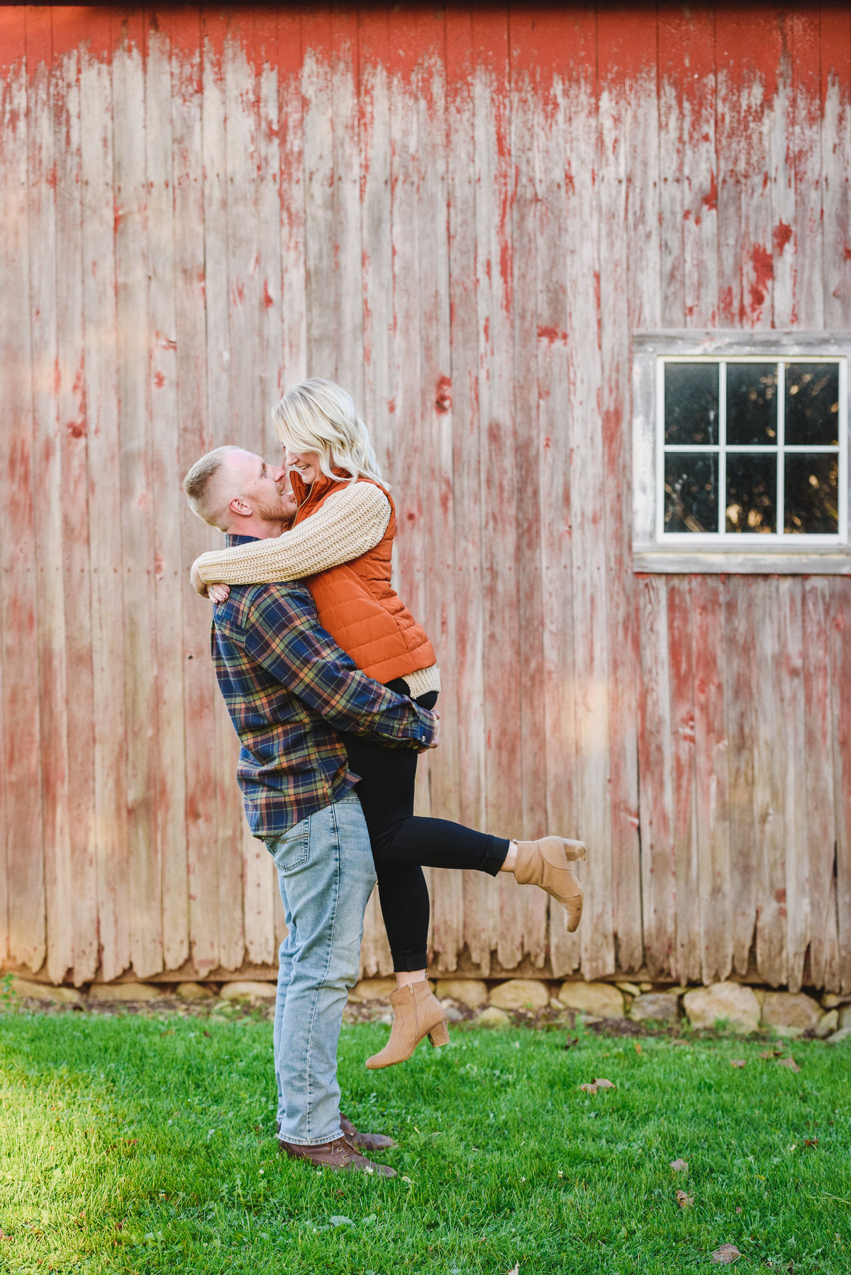 Finger-Lakes-Engagement-Session-Pictures_4057