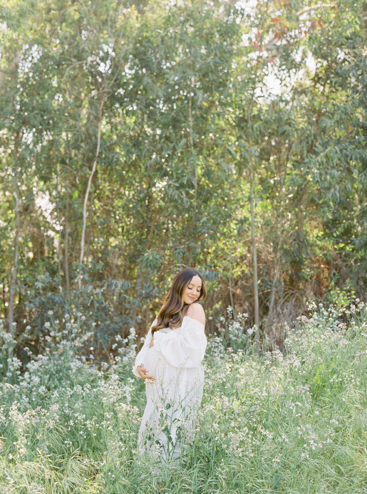 Megan Kawahara Photography San Jose Bay Area California Motherhood Newborn Family Lifestyle Womans Photography Images Portraits Light Airy Film Photos MKPhotography_CalomeniMaternity-85
