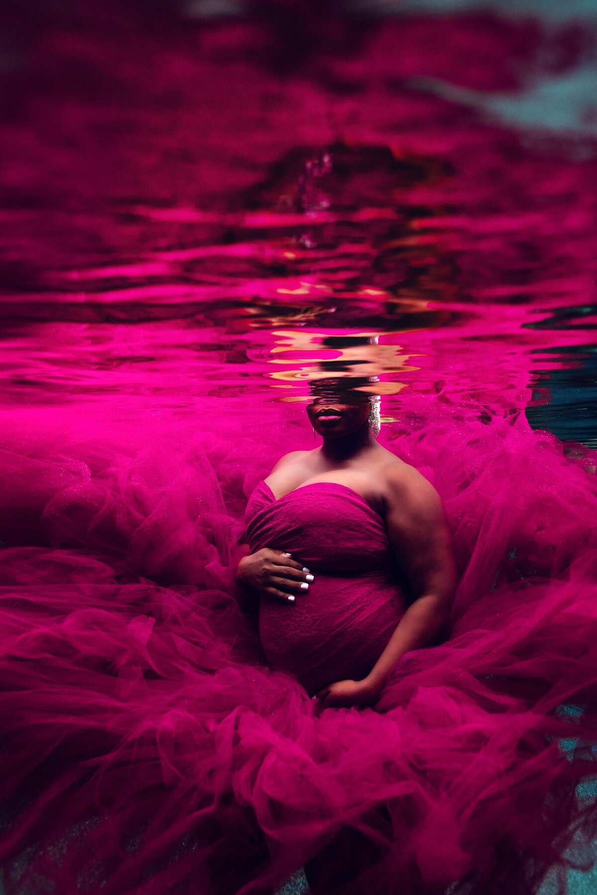 Renee_Stengel_Photography_Underwater_Maternity_Portrait_Charlotte_NC_0028