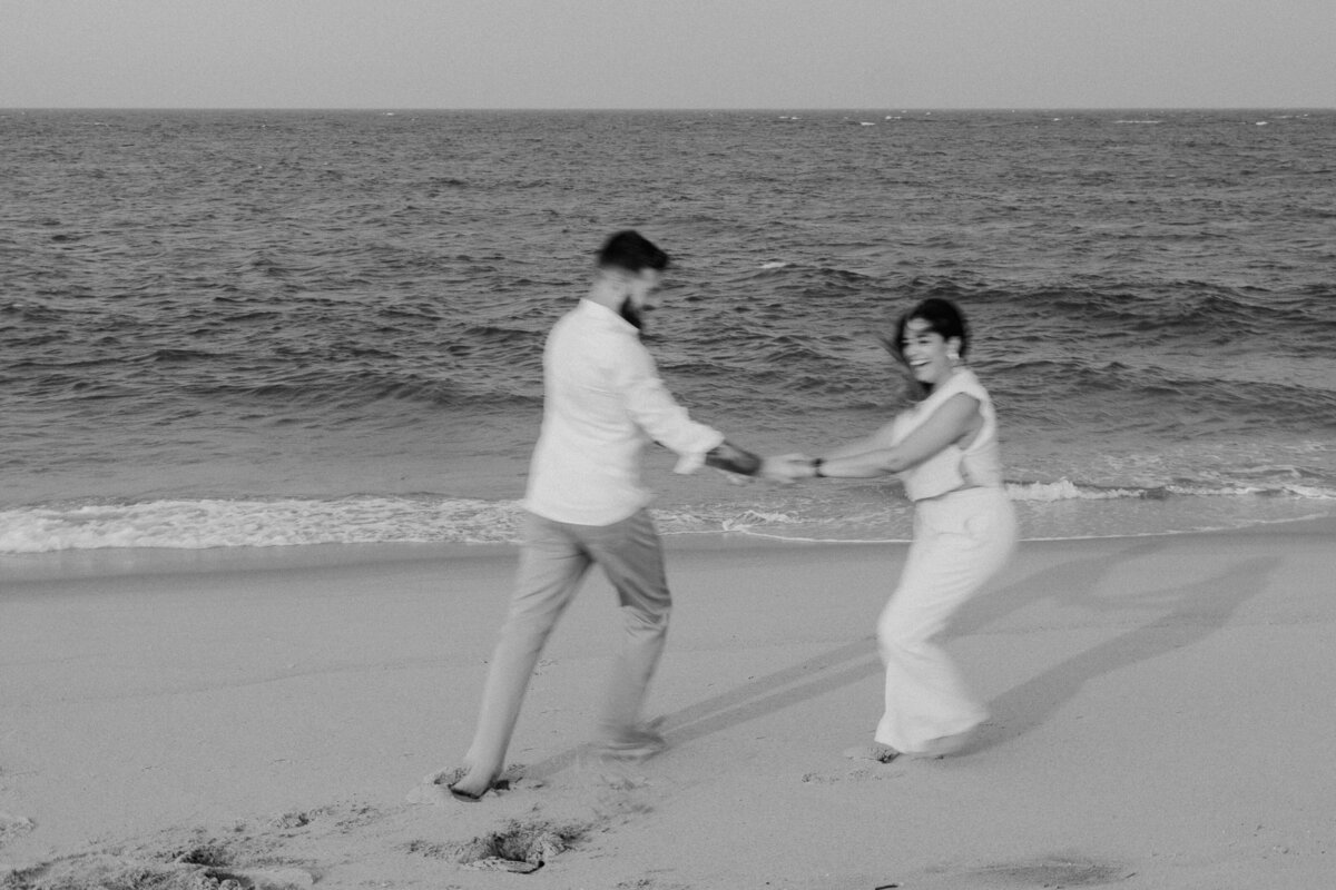 sandy-hook-nj-couple-photoshoot