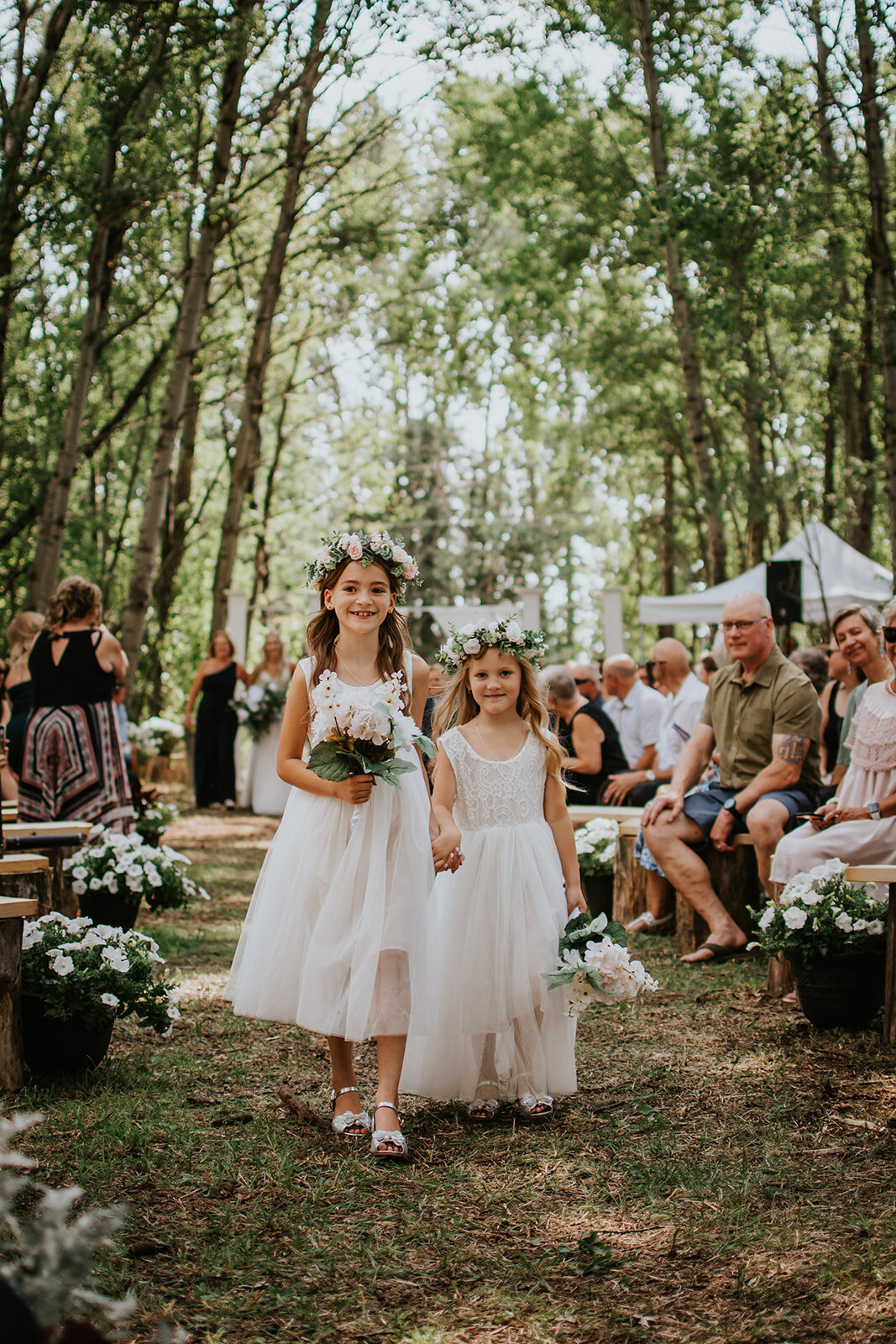 wedding party photography flower girls