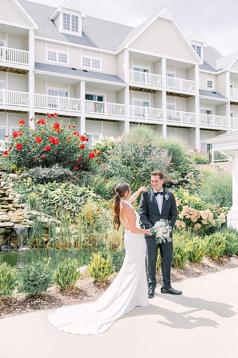 bay-pointe-inn-shelbyville-grand-rapids-michigan-wedding-photographer_0007