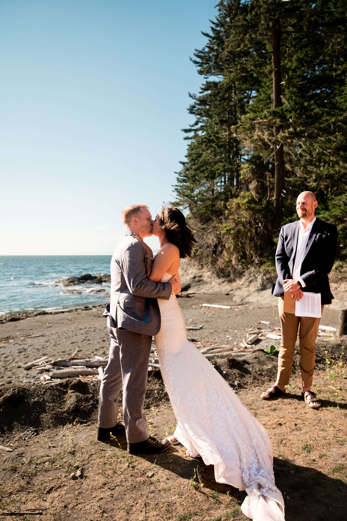 Agate Beach Lodge Wedding  Ceremony