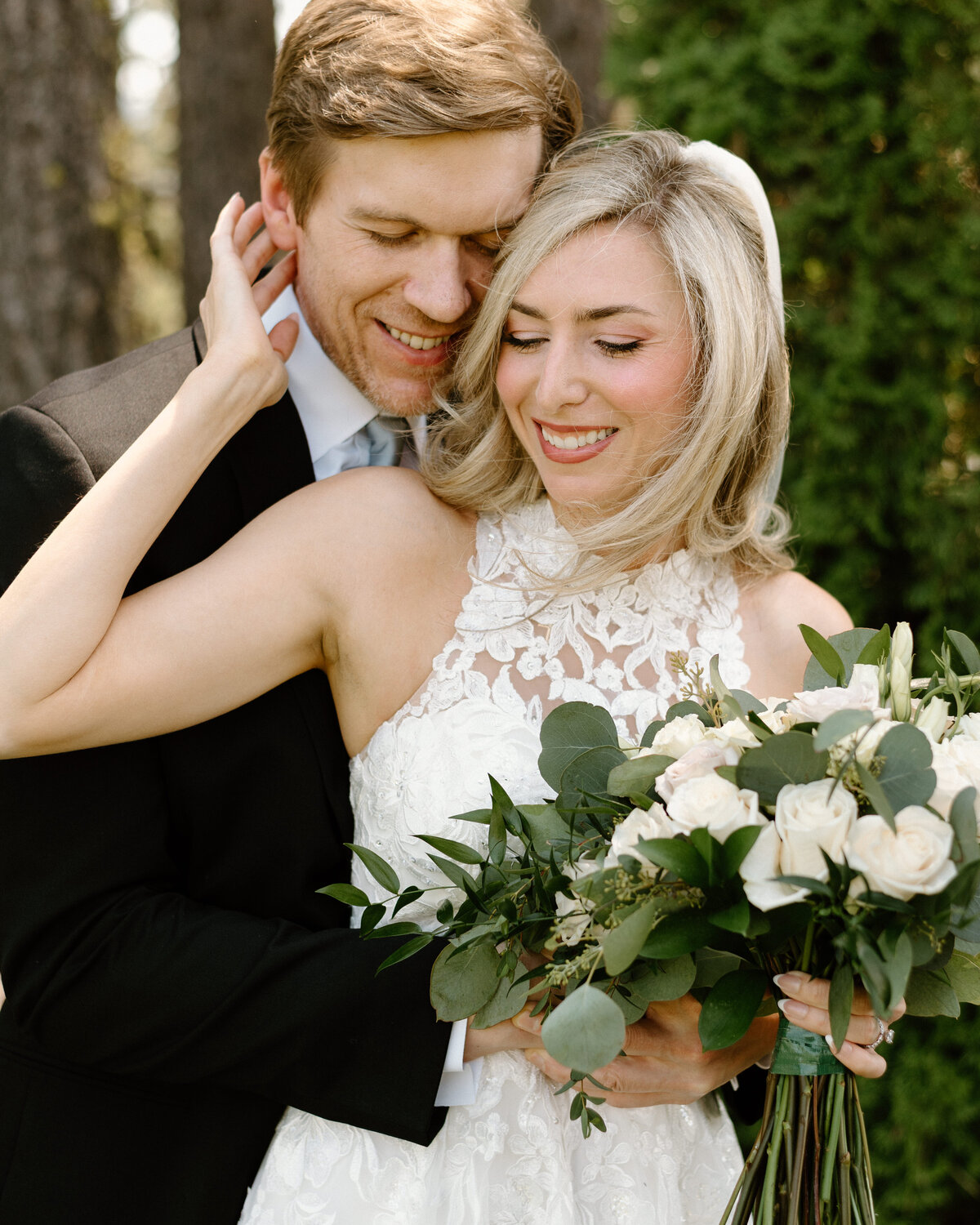 backyard_intimate_wedding_spokane_washington_03