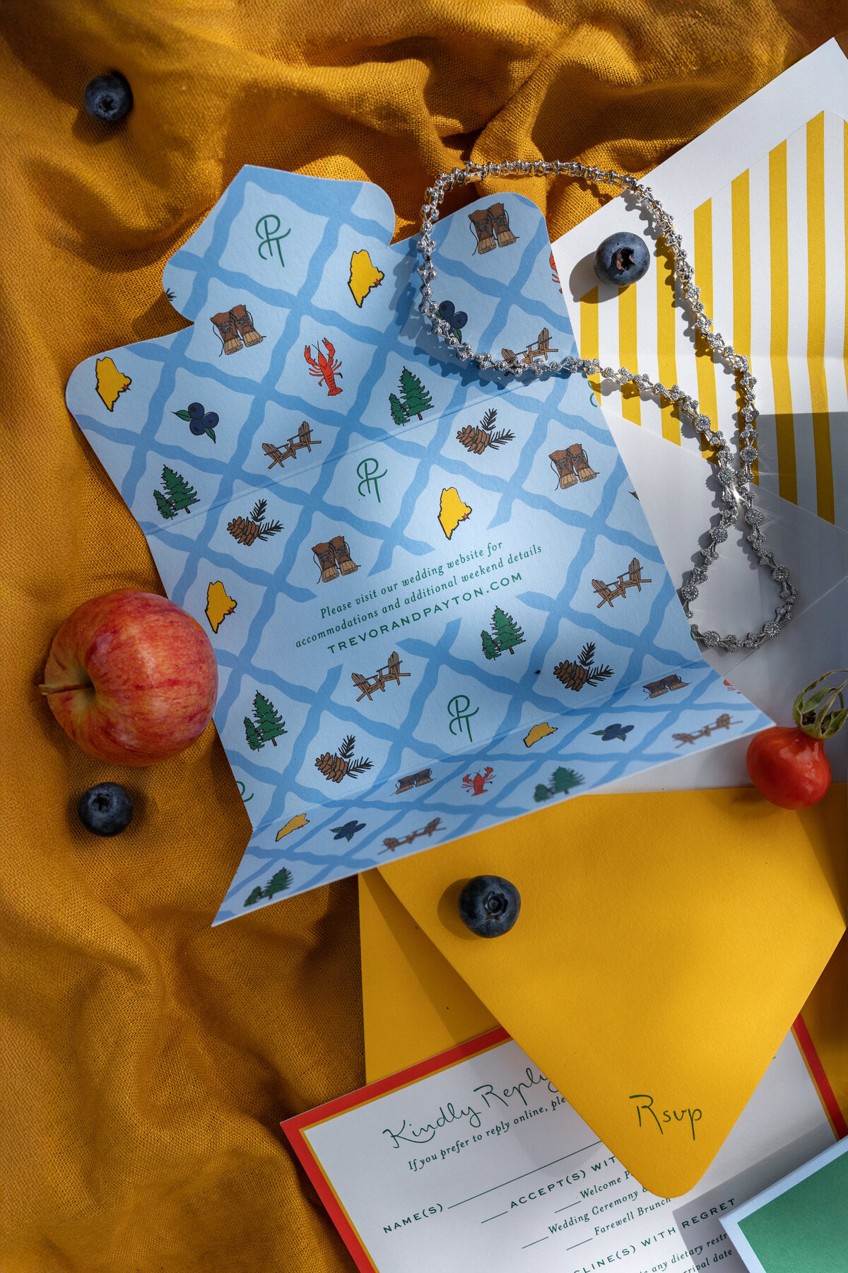 Maine-Tented-Wedding-Planner-Pineapple_Productions-2