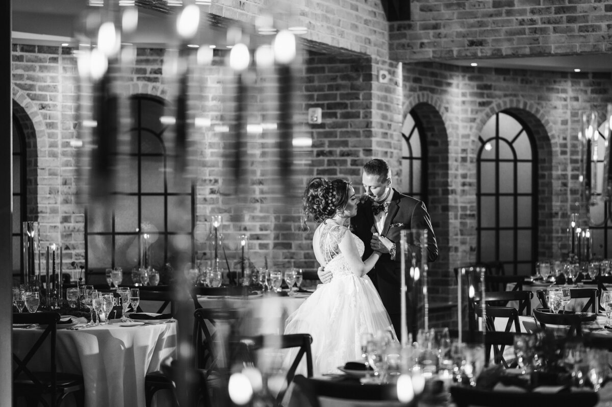 private-ballroom-first-dance