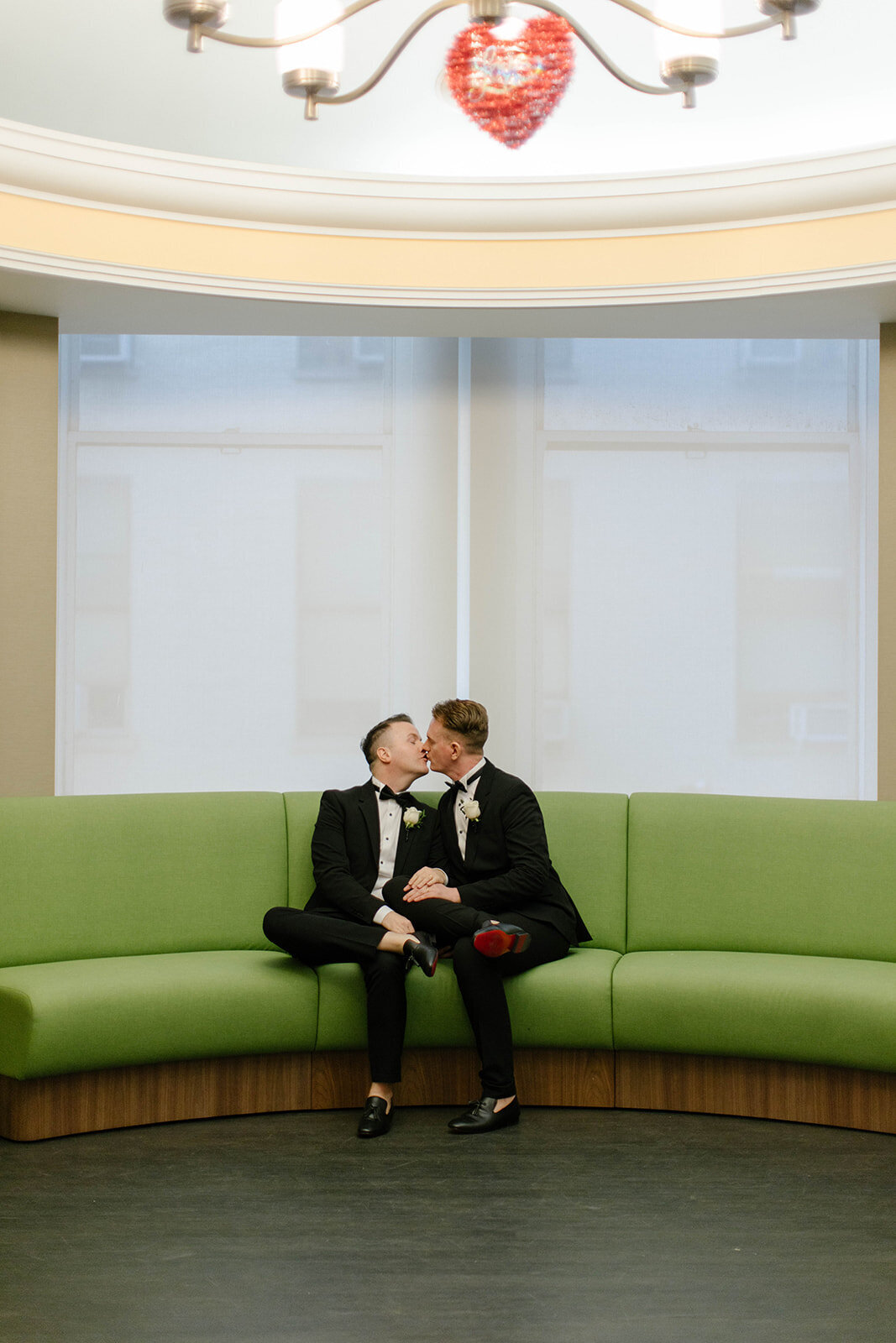 nyc-city-hall-wedding-new-york-photographer-sava-weddings-16_websize