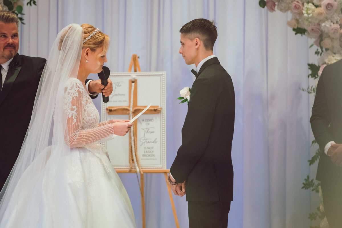 250613-Laura&Alex-Wedding-TheLegacyCastle-PomptonPlains-NJ-Previews-Web-186