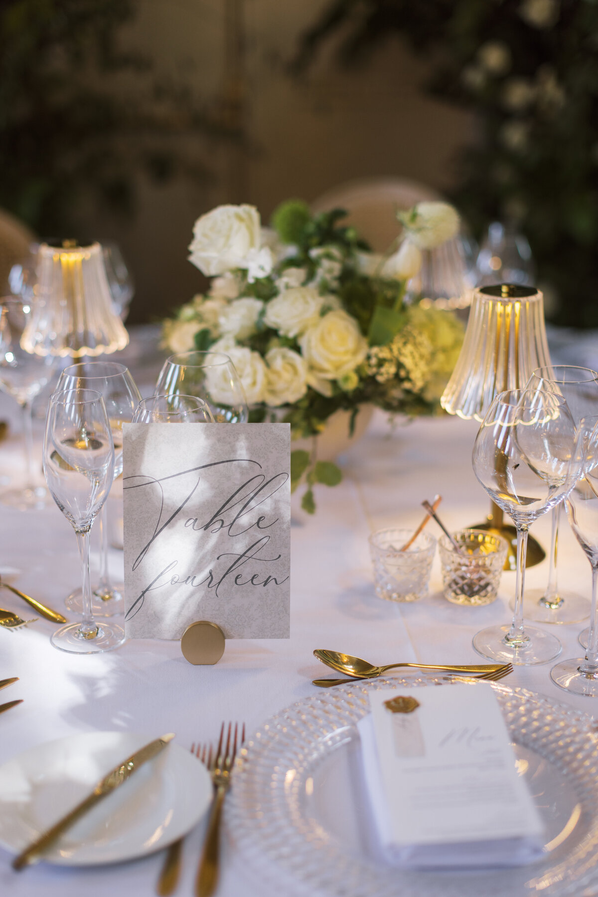 Cotswolds wedding florist 